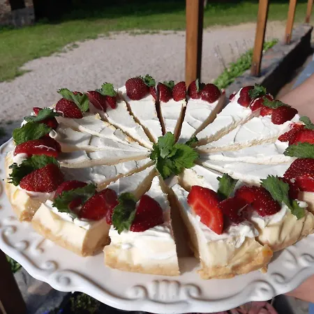 게스트하우스 Na Mazurach Dąbrówno